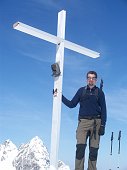 Salita con neve fresca al Rif. Benigni 2222 m e a Cima Valpinella 2349 il 1 maggio 09 - FOTOGALLERY